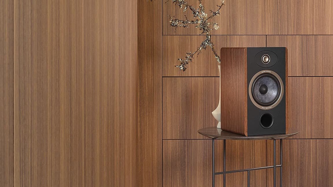 Vestia No.1 2-Way Bass-Reflex Bookshelf Loudspeaker